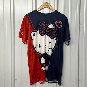Hello Kitty Chicago Bears Collaboration Short Sleeve V Neck Tee Women Medium